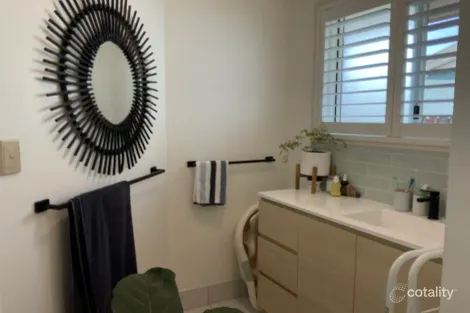 Property photo of 36 Melaleuca Crescent Kawungan QLD 4655