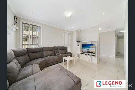 Property photo of 2/56 Tungarra Road Girraween NSW 2145