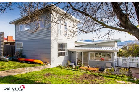 Property photo of 32 East Derwent Highway Rose Bay TAS 7015