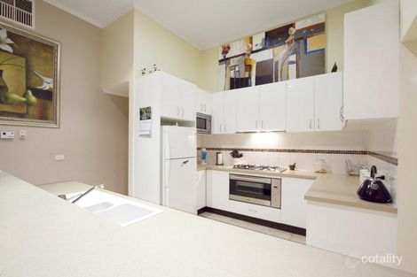 Property photo of 15 Harcourt Way Berwick VIC 3806