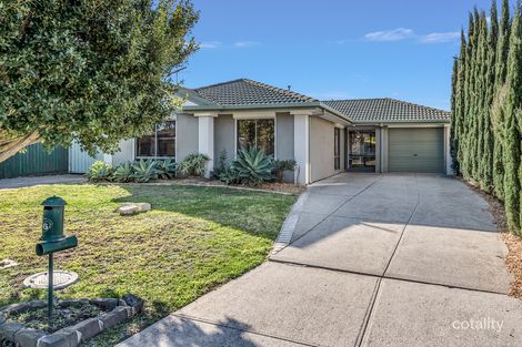 Property photo of 6 Bonney Place Roxburgh Park VIC 3064