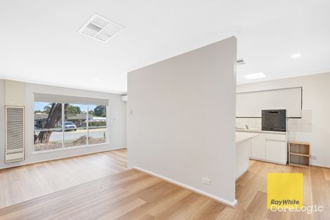 Property photo of 48 Lyrebird Way Thornlie WA 6108