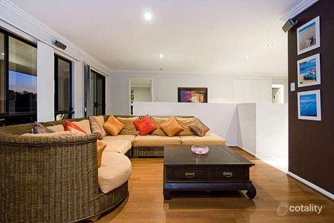 Property photo of 10 McGrath Court Ormeau Hills QLD 4208