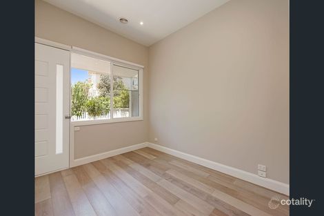 Property photo of 103 Esplanade West Port Melbourne VIC 3207