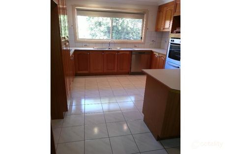 Property photo of 4 Yvette Drive Rowville VIC 3178