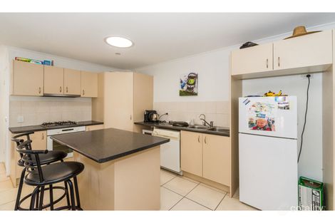 Property photo of 2/6 Orkney Place Labrador QLD 4215