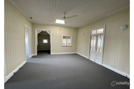 Property photo of 33 Leopard Street Kangaroo Point QLD 4169