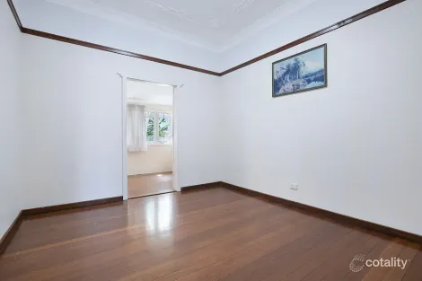 Property photo of 122 Rainbow Street Sandgate QLD 4017