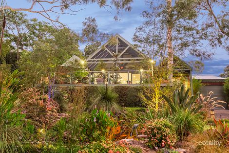 15 Dellas Ave, Templestowe, VIC 3106