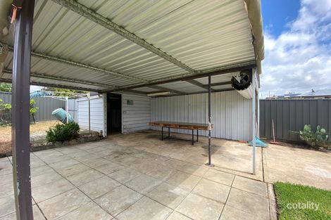 Property photo of 8 Margaret Street Karabar NSW 2620