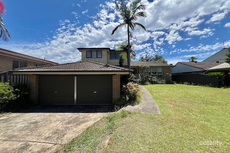 Property photo of 12 Owen Stanley Road Glenfield NSW 2167