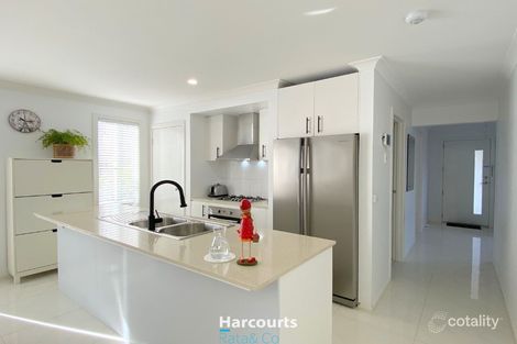 Property photo of 90 Allumba Way Wollert VIC 3750