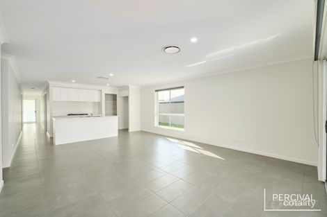 Property photo of 8 Freesia Place Port Macquarie NSW 2444