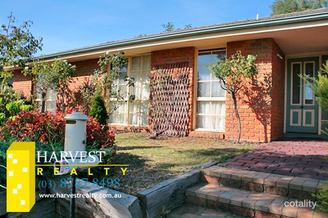 7 CHIRNSIDE RD, BERWICK, VIC 3806