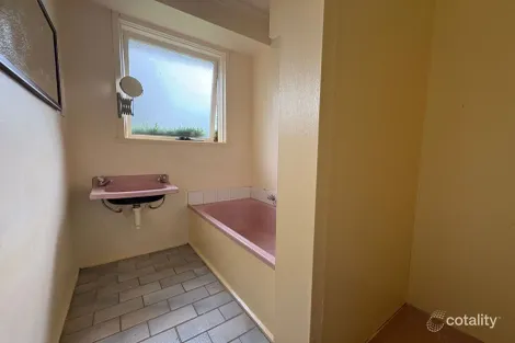 Property photo of 3 Aringa Court Ferntree Gully VIC 3156