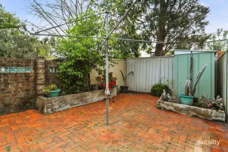 Property photo of 27 Rochford Street Erskineville NSW 2043