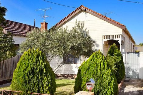 39 Normanby Ave, Thornbury, VIC 3071