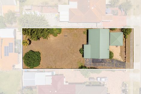 Property photo of 113 Penguin Road Safety Bay WA 6169