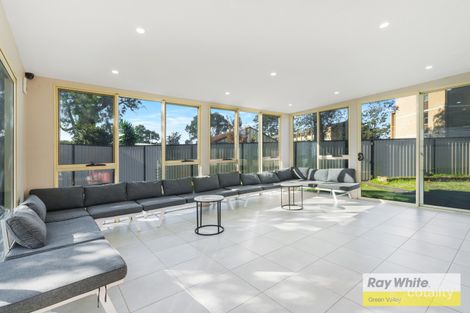 Property photo of 10 Isa Place Cartwright NSW 2168