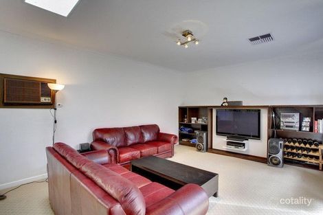 17a Fernbank Tce, Stonyfell, SA 5066