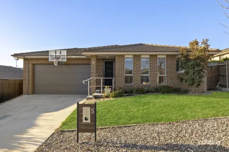 Property photo of 5 Wimbaliri Street Ngunnawal ACT 2913