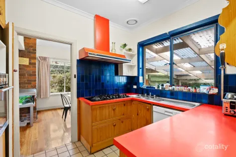 Property photo of 6 Eyre Street Burwood VIC 3125