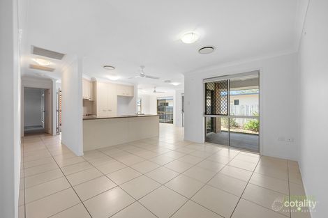 Property photo of 5 Parsons Place New Auckland QLD 4680