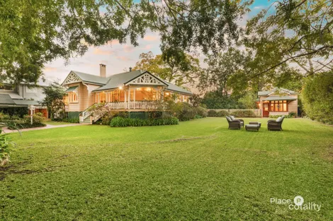 76 LAUREL AVE, CHELMER, QLD 4068