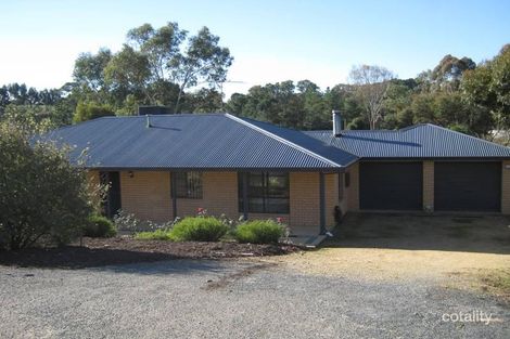 Property photo of 9 Whiteman Road Williamstown SA 5351