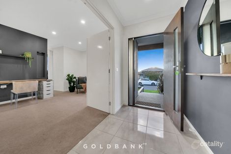 Property photo of 4 Calibre Circuit Clyde North VIC 3978