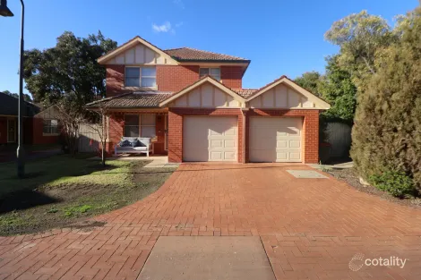 Property photo of 30/11 Crampton Street Wagga Wagga NSW 2650