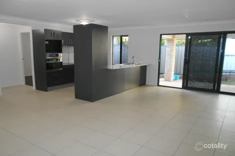 Property photo of 25 Currawong Drive Birkdale QLD 4159