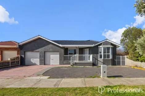28 Saratoga Cres, Keilor Downs, VIC 3038