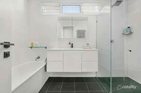 Property photo of 61 Mackenzie Street Bondi Junction NSW 2022