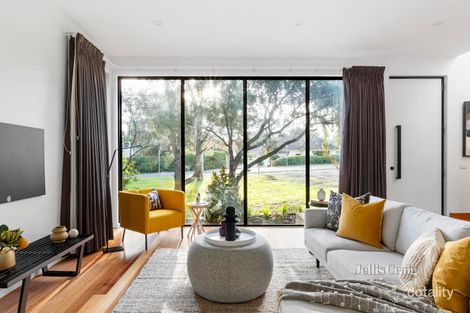 Property photo of 134 The Boulevard Ivanhoe East VIC 3079