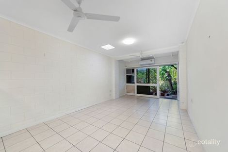 2/51-59 Heavey Cres, Whitfield, QLD 4870