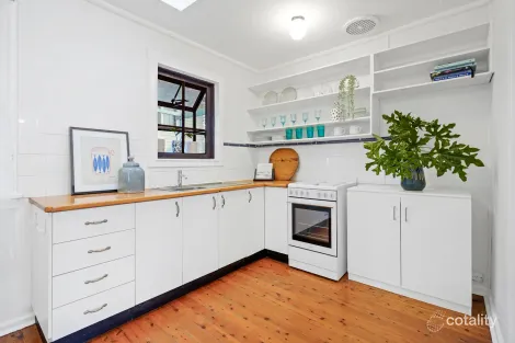 Property photo of 53 Rowley Street Pendle Hill NSW 2145