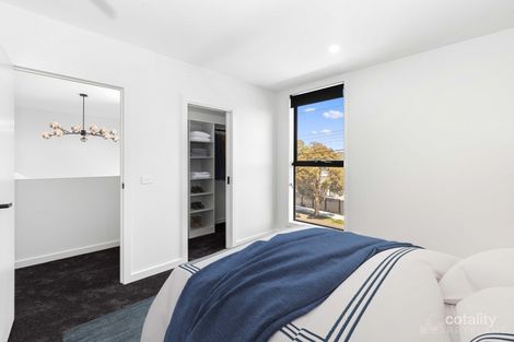 Property photo of 1/39 Leman Crescent Noble Park VIC 3174