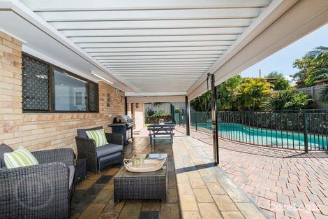 Property photo of 23 Donnington Street Carindale QLD 4152