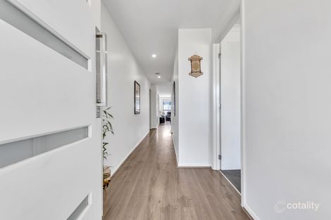 Property photo of 15 Clerkenwell Street Wollert VIC 3750