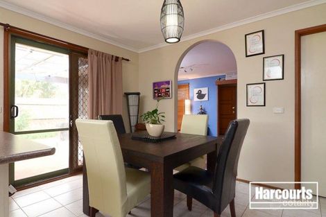 Property photo of 34 Quarrion Drive Carrum Downs VIC 3201