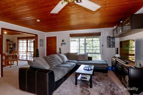 Property photo of 23 Ronald Grove Millgrove VIC 3799