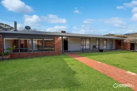 Property photo of 5 Scanlan Street Berwick VIC 3806