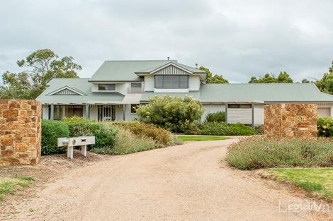 9 Sandstone Island Cir, Bittern, VIC 3918