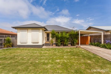 Property photo of 37 Laguna Place Grovedale VIC 3216