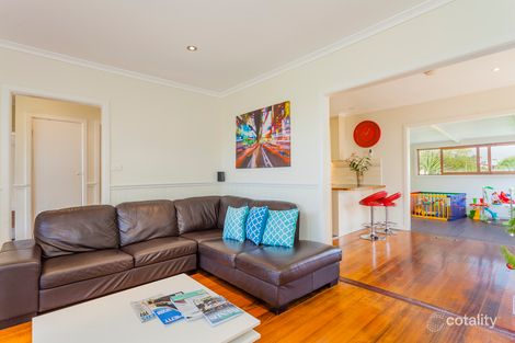 Property photo of 37 Laguna Place Grovedale VIC 3216