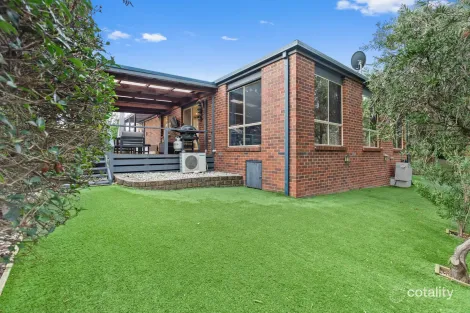 Property photo of 73 Gum Nut Drive Langwarrin VIC 3910
