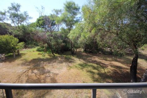 Property photo of 3/40 Oceanside Drive Caves Beach NSW 2281
