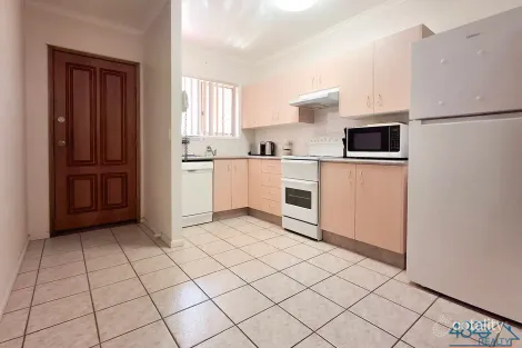 Property photo of 2/109 Doughan Terrace Townview QLD 4825