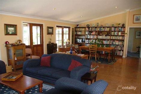 Property photo of 65 Lynland Drive Armidale NSW 2350